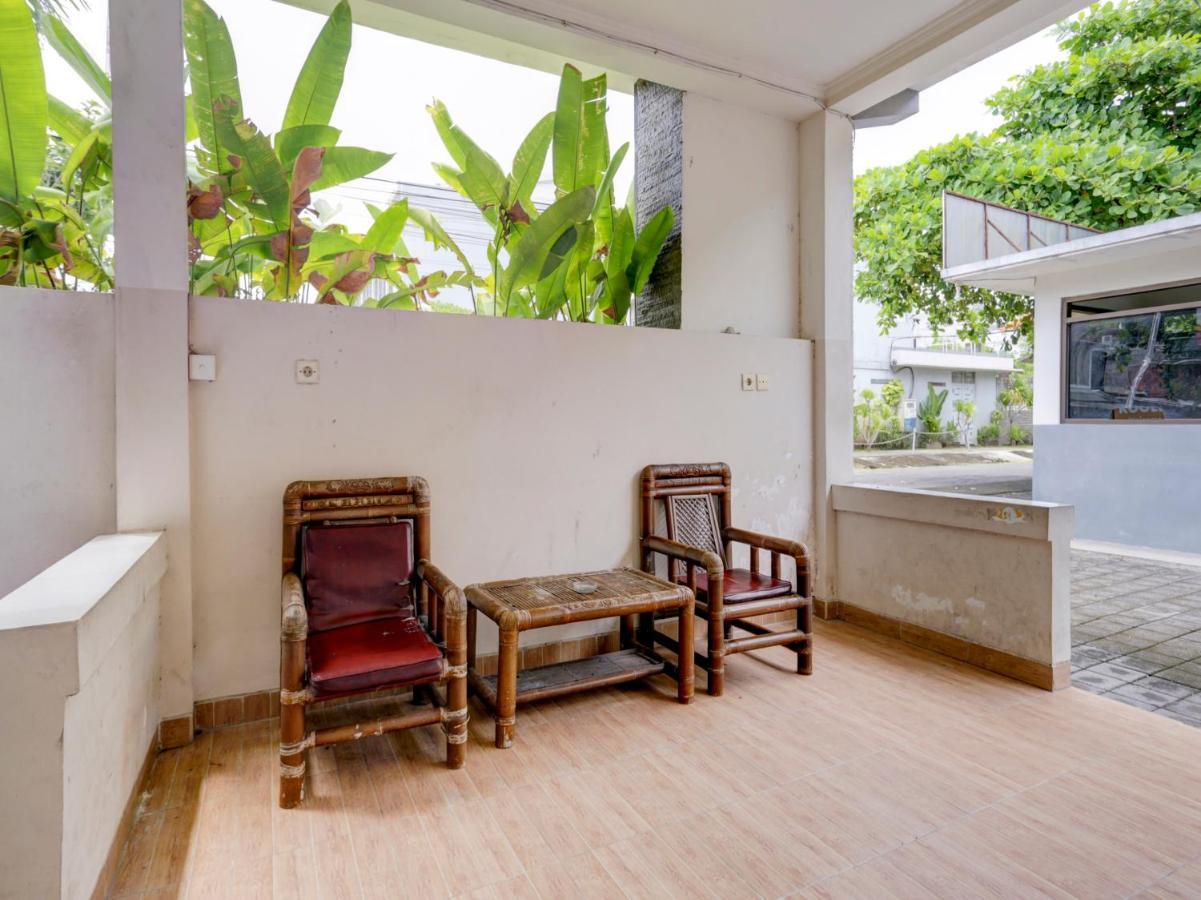 Oyo Flagship 90754 Alamanda Guesthouse 덴파사르 외부 사진