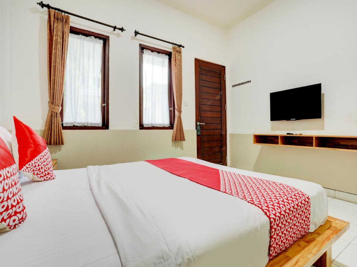 Oyo Flagship 90754 Alamanda Guesthouse 덴파사르 외부 사진